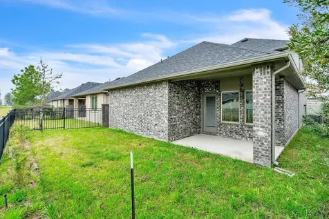 16856 Pink Wintergreen Drive Conroe TX 77385