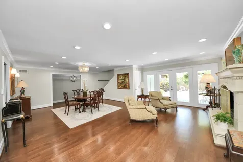 1114 W Cottage Street Houston TX 77009