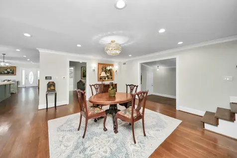1114 W Cottage Street Houston TX 77009
