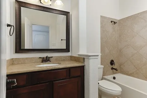 27 Tioga Place The Woodlands TX 77375