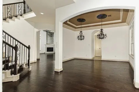 27 Tioga Place The Woodlands TX 77375