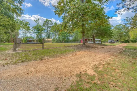 446 County Road 3550 Woodville TX 75979