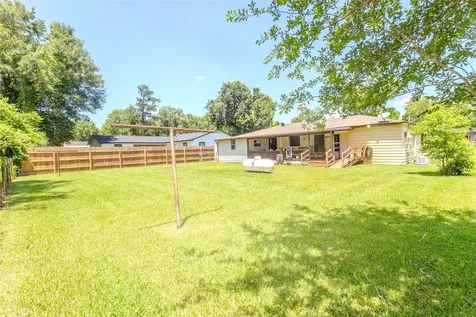 165 County Road 2359 Liberty TX 77575
