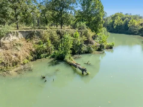 5201 Us Highway 90a West Gonzales TX 78629