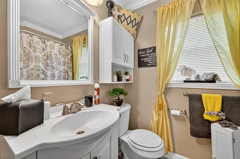 4106 Ursuline Street Galveston TX 77550