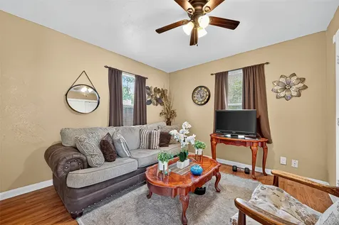 4106 Ursuline Street Galveston TX 77550