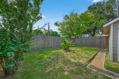 4106 Ursuline Street Galveston TX 77550