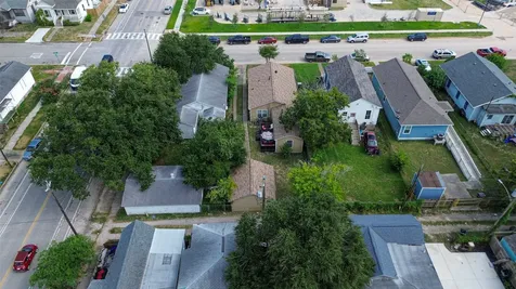 4106 Ursuline Street Galveston TX 77550