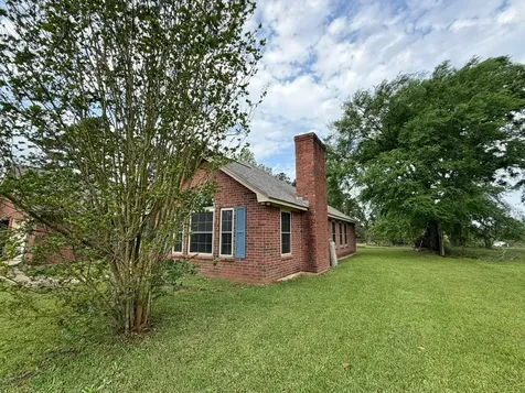 4244 State Highway 19 S Crockett TX 75835
