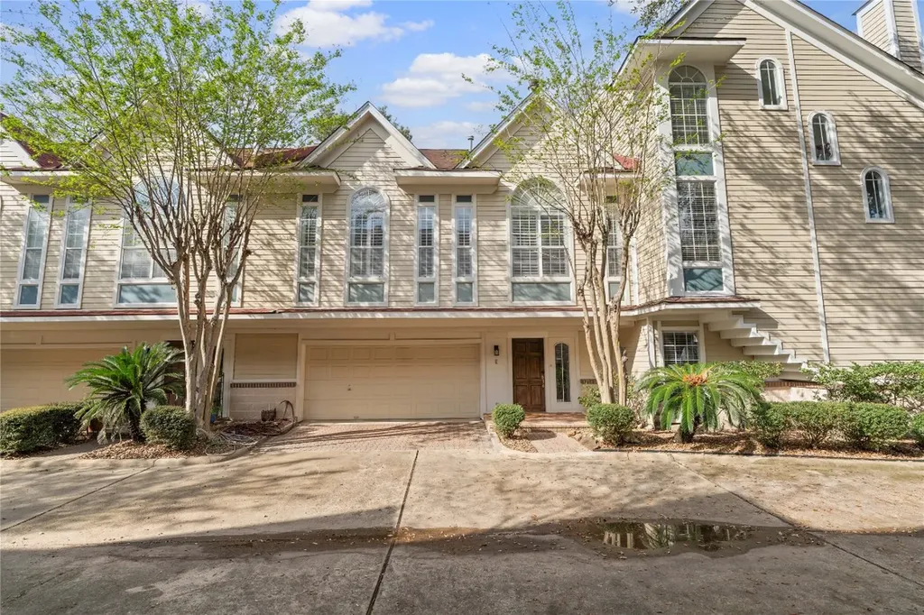 421 Harvard Street E Houston TX 77007