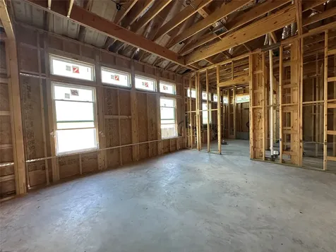 12051 Lake View Boulevard Mont Belvieu TX 77523