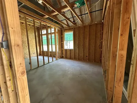 12051 Lake View Boulevard Mont Belvieu TX 77523