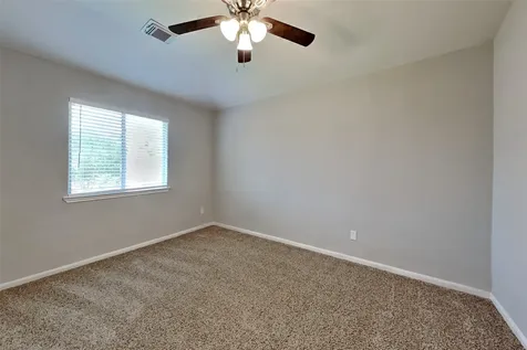 5803 Village Grove Drive Pearland TX 77581