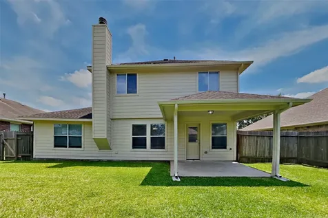 5803 Village Grove Drive Pearland TX 77581