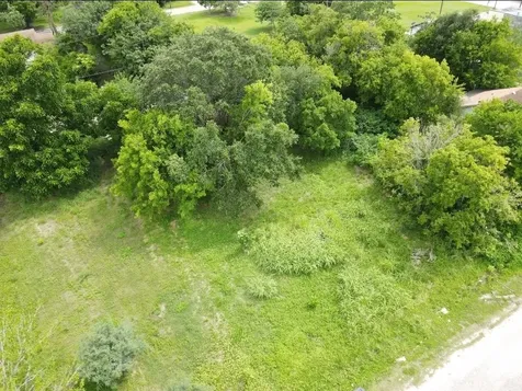 215 2nd Avenue N Texas City TX 77590