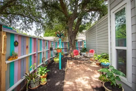 63 Hideaway Drive Friendswood TX 77546