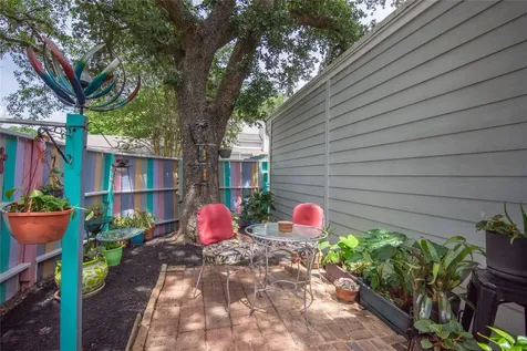 63 Hideaway Drive Friendswood TX 77546