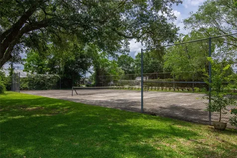 63 Hideaway Drive Friendswood TX 77546