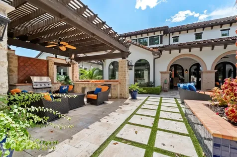 35 Enclave Manor Drive Sugar Land TX 77479