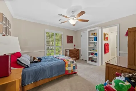 5838 Laurel Caverns Drive Kingwood TX 77345