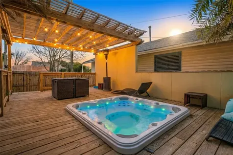3723 Avenue S Galveston TX 77550