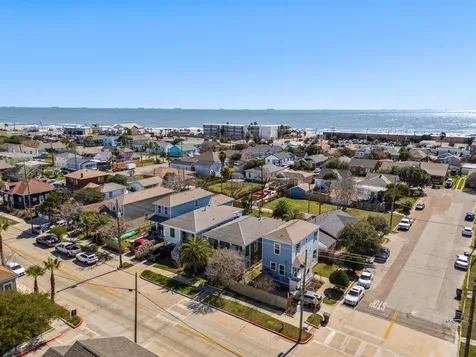 3723 Avenue S Galveston TX 77550