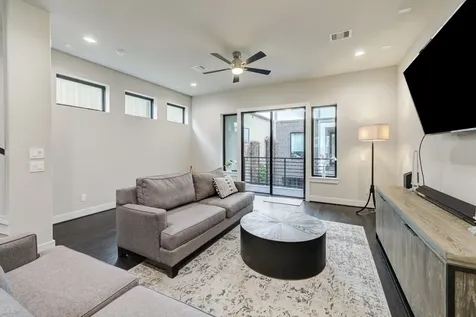 4203 Allen Street Houston TX 77007