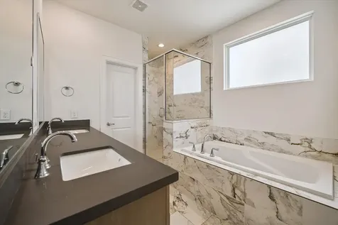 1117 Highland Square Lane Houston TX 77091