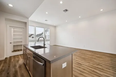 1117 Highland Square Lane Houston TX 77091
