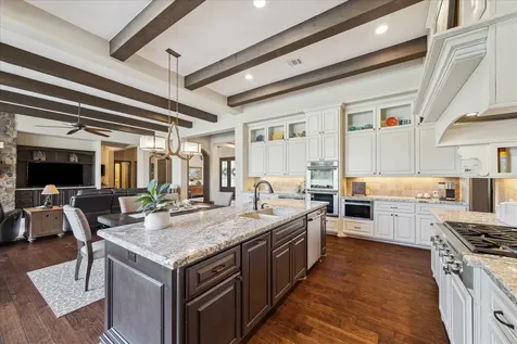 11 Willowcreek Ranch Road Tomball TX 77377