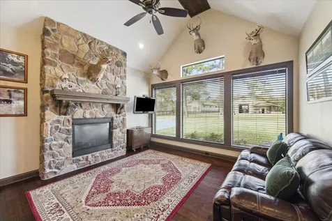 11 Willowcreek Ranch Road Tomball TX 77377
