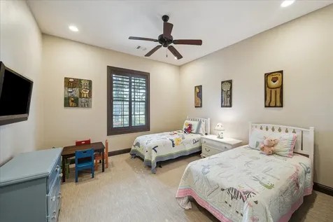 11 Willowcreek Ranch Road Tomball TX 77377