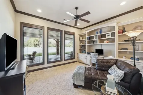 11 Willowcreek Ranch Road Tomball TX 77377