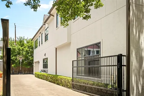 2216 Stanmore Drive Houston TX 77019