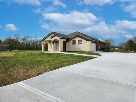 345 County Road 6242 Dayton TX 77535