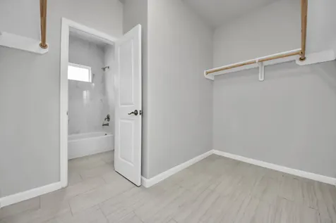 4013 Elmwood Street Houston TX 77051