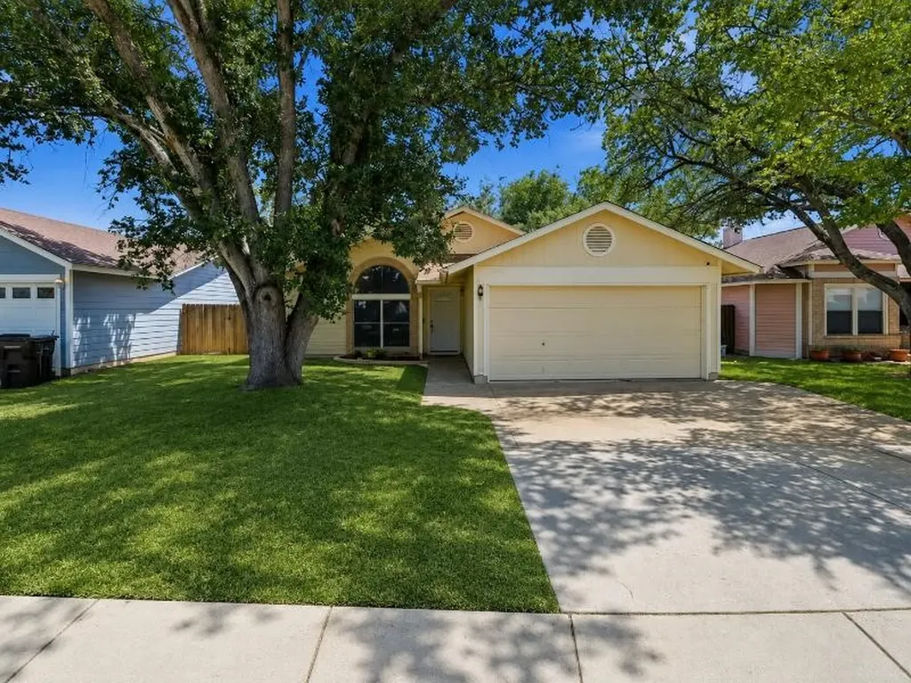 7974 Wayside Trail San Antonio TX 78244
