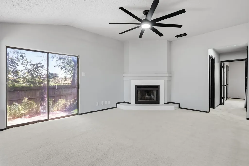7974 Wayside Trail San Antonio TX 78244