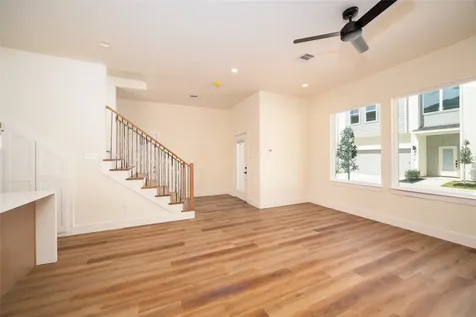 8913 Knoll Branch Dr Drive Houston TX 77080