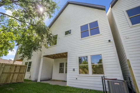 4201 Oats Street C Houston TX 77020