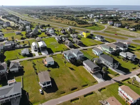 4024B Surf Drive Galveston TX 77554