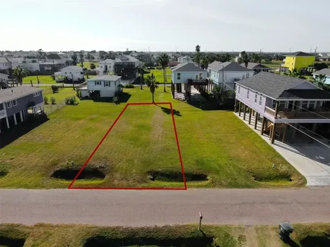 4024B Surf Drive Galveston TX 77554