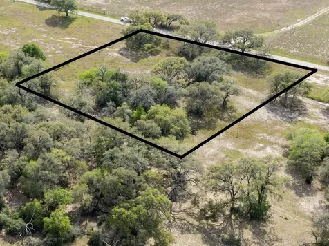 000 County Road 1h Hallettsville TX 77964