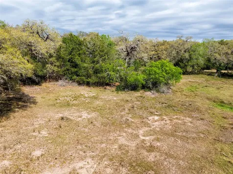 000 County Road 1h Hallettsville TX 77964