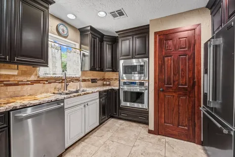 8107 Coolshire Lane Houston TX 77070