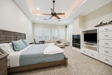 1335 Tiki Drive Tiki Island TX 77554