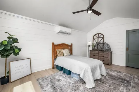 215 Paulus Street Schulenburg TX 78956