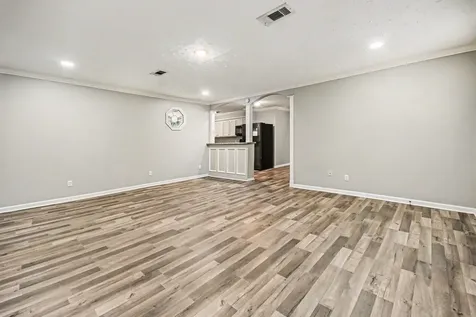 4509 37th Street Dickinson TX 77539