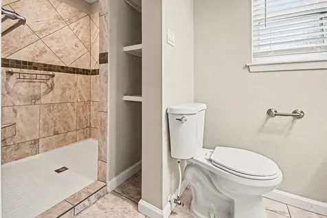 4509 37th Street Dickinson TX 77539