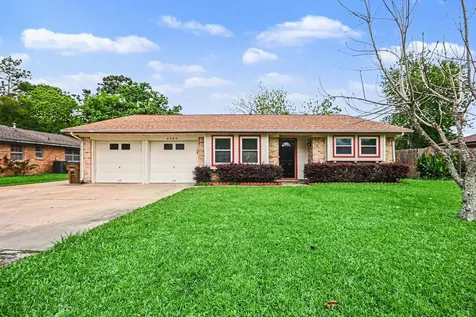 4509 37th Street Dickinson TX 77539
